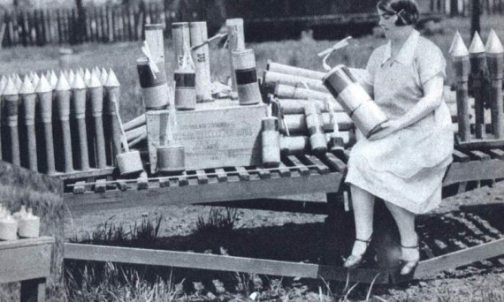 Китайские фейерверки в США. 1937 год.